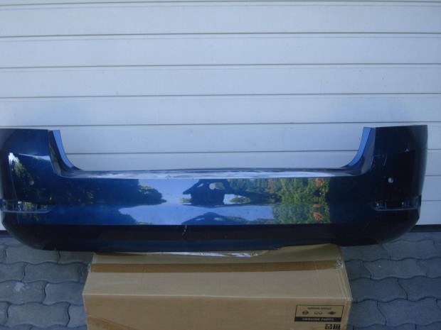 Skoda Fabia III 6V Facelift Kombi radaros h�ts� l�kh�r�t� 6V9807421F 2