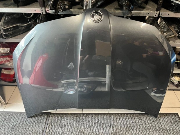 Skoda Fabia III (6V) motorhztet 6v0823031a