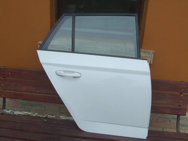 Skoda Fbia III kombi jobb hts komplett ajt