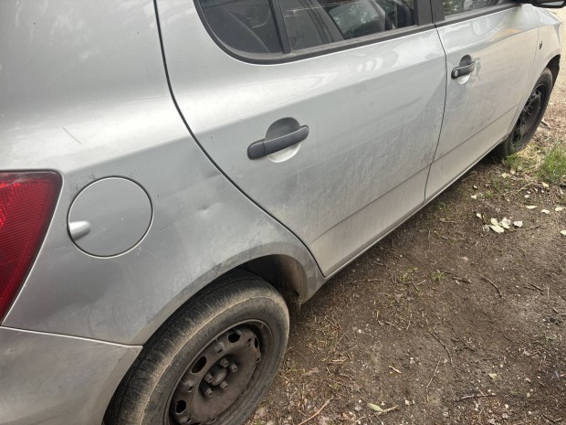 Skoda Fabia II 2 jobb els hts ajt tkr 
