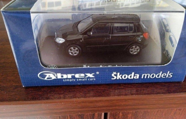 Skoda Fabia II "Abrex" kisauto modell 1/43 Elad