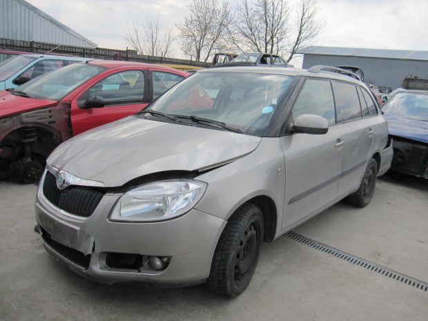 Skoda Fabia II. bontott alkatrészek eladók