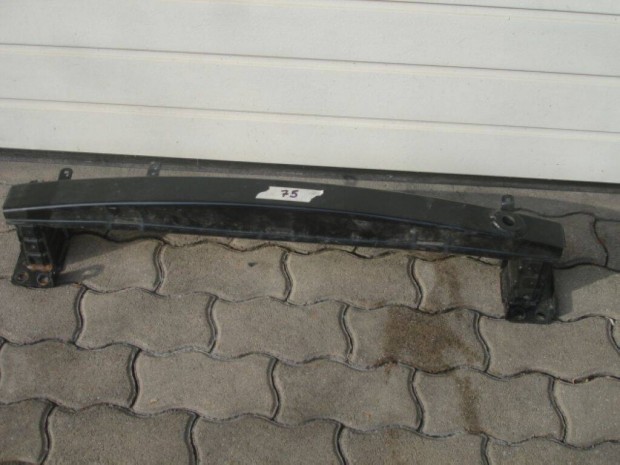 Skoda Fabia II első lökhárító merevítő gerenda 5J0807109 2006-tól