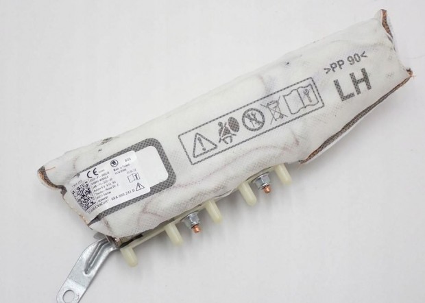 Skoda Fabia IV bal oldali fggnylgzsk 6va880241d