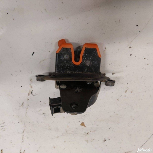 Skoda Fabia I 1 csomagtér ajtó zár csomagtérajtó ajtózár 6y9827501K