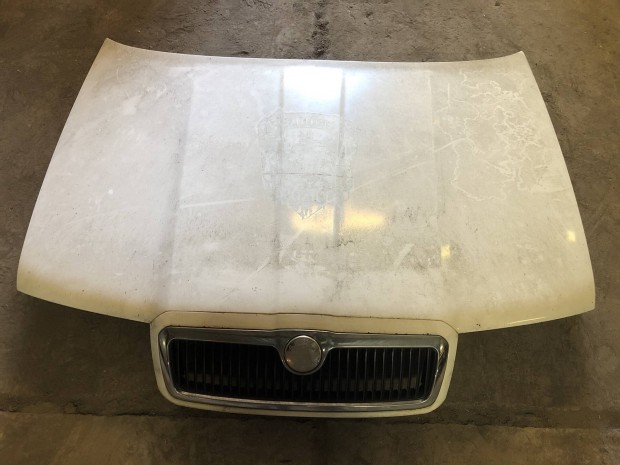 Skoda Fabia I 1 motorhztet gptet dszrcs fehr 