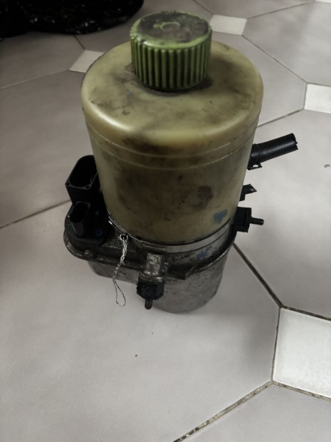 Skoda Fabia I, Seat Ibiza szervszivatty TRW 6Q0423156M