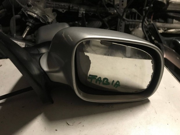 Skoda Fabia I_ visszapillantó / jobb