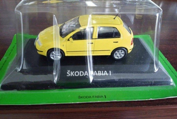 Skoda Fabia I kisauto modell 1/43 Elad