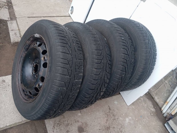 Skoda Fabia,Octavia,Golf 4, Seat Ibiza 5x100 T�li kerekek 185/65R15