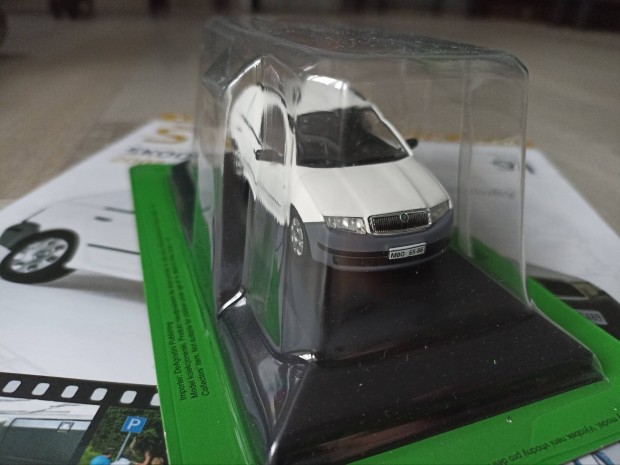 Skoda Fabia Praktik 1:43 modell Kaleidoskop