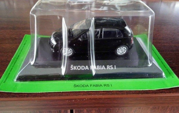 Skoda Fabia RS I kisauto modell 1/43 Elad