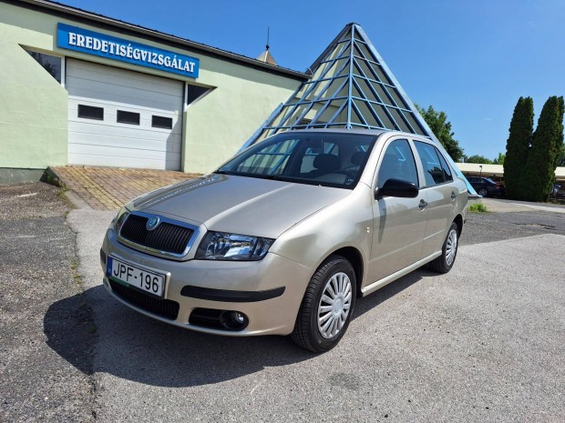 Skoda Fabia Sedan 1.4 16V Classic Magyarországi...