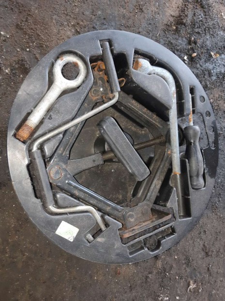 Skoda Fabia Szerel� K�szlet