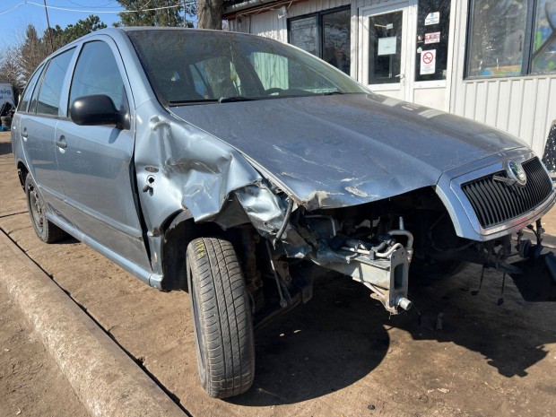 Skoda Fabia (2002) 1.4i Aqw Alkatr�szek #M3759