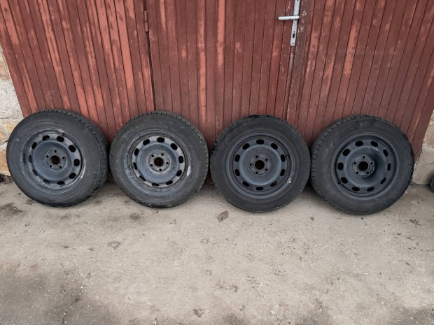 Skoda F�bia, Ker�k, aut� gumi felnin