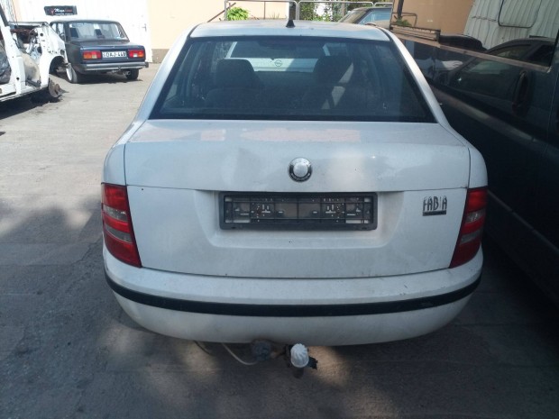 Skoda Fábia bontás, gyújtás, motorvezérlő, injektor, trafó