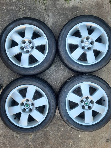 Skoda Fabia gyri alufelni 5x100 15"