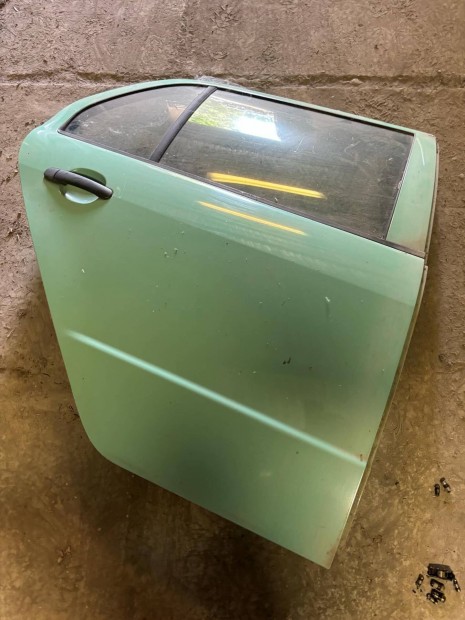 Skoda Fabia jobb hts ajt pisztcia zld 