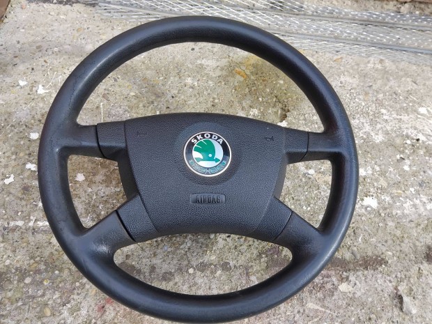 Skoda Fabia kormny lgzsk