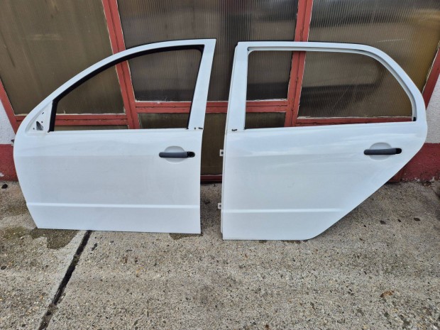 Skoda Fabia oldal ajtk kombi s 5 ajtshoz