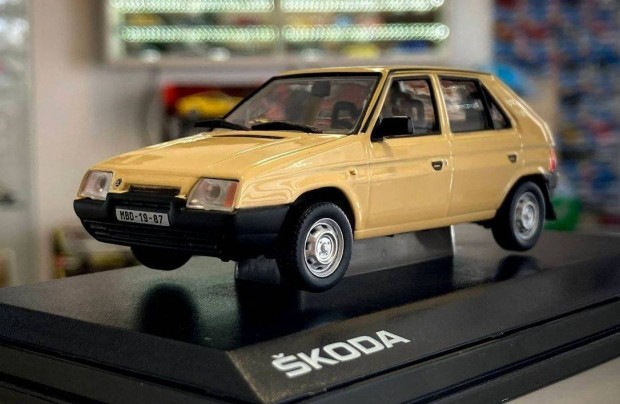 Skoda Favorit 136L 1987 1:43 1/43 Abrex