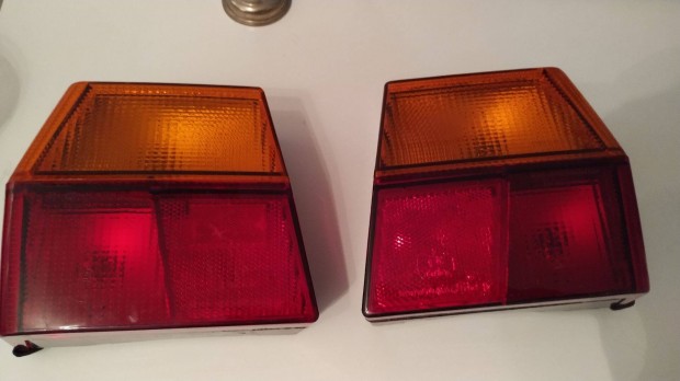 Skoda Favorit h�ts� l�mpa