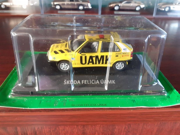 Skoda Felicia amk kisauto modell 1/43 Elad