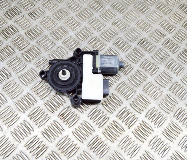Skoda Kamiq Hátsó ablakemelőmotor 0130822695