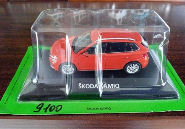 Skoda Kamiq kisauto modell 1/43 Elad