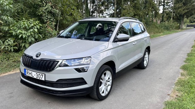 Skoda Karoq 1.5 TSI ACT Ambition Levehet vonh...