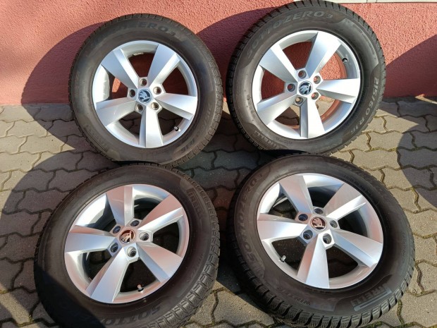 Skoda Karoq Octavia Alufelni Felni 16 16" 5x112 215/60 R16