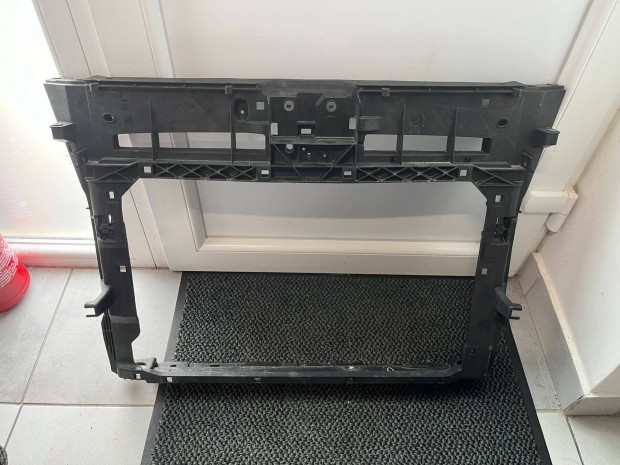 Skoda Karoq homlokfal 57a805588h