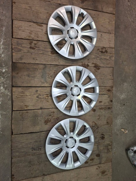 Skoda Kodiaq 17-es gy�ri d�szt�rcsa 565601147