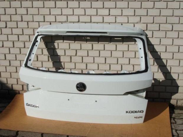 Skoda Kodiaq csomagtér ajtó 565827159 2017-től