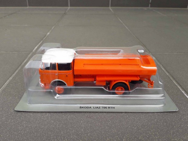 Skoda Liaz 706 locsol 1:43 1/43