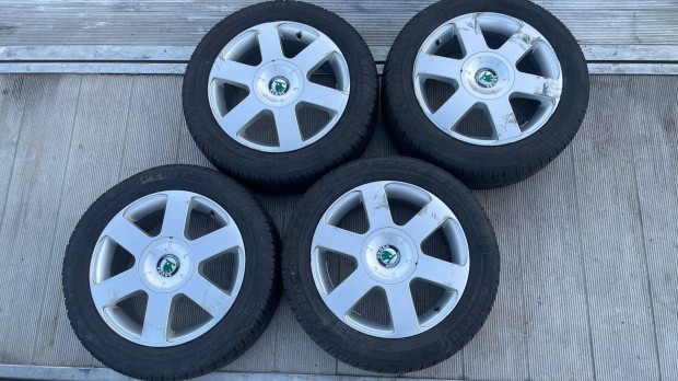 Skoda Octavia 16 alufelnik 1Z0601025B