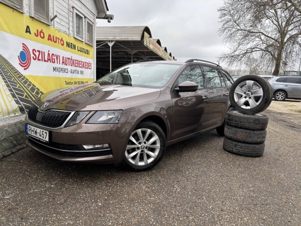 Skoda Octavia 1.0 TSI Active ITT s Most Akci!...