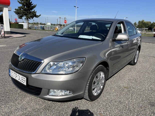 Skoda Octavia 1.2 TSI Ambition man 6seb.13 éve...