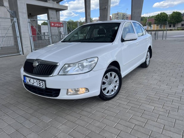 Skoda Octavia 1.4 Active Klíma.6 Légzsák.Gyária...