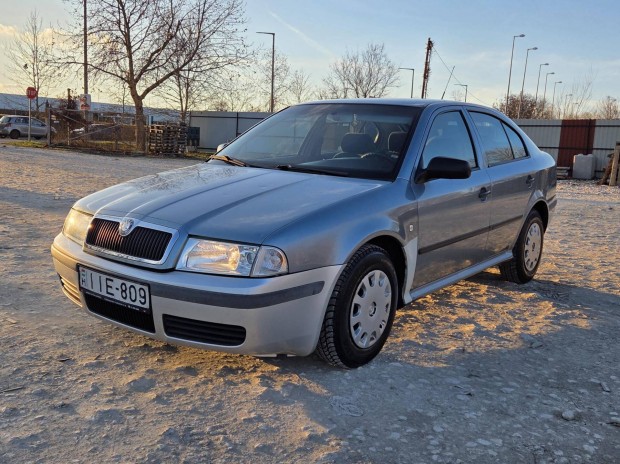 Skoda Octavia 1.4 Classic J� motorikus �s m�sza...