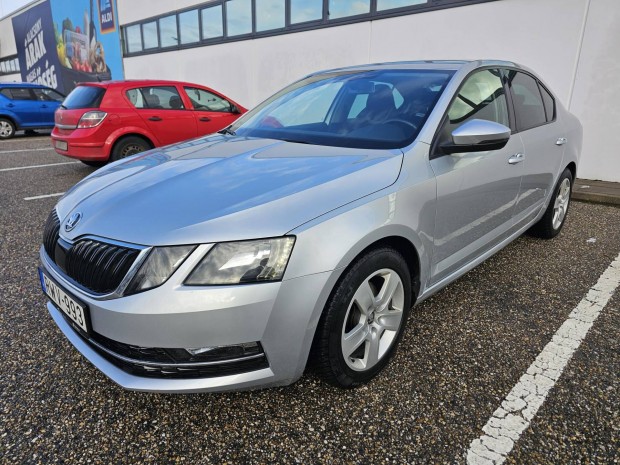 Skoda Octavia 1.5 TSI ACT Limited Edition Magya...