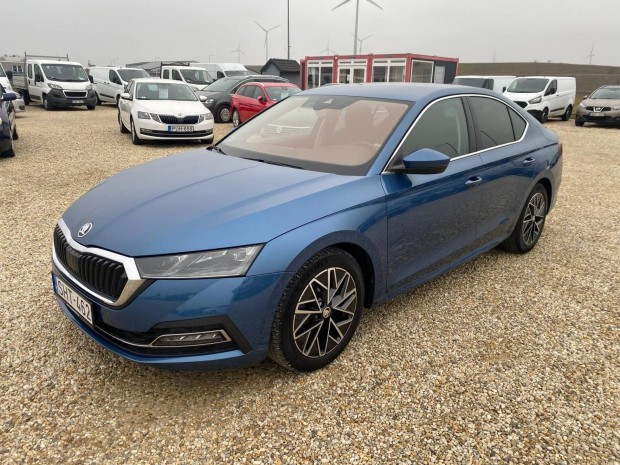 Skoda Octavia 1.5 TSI ACT Style LED.Navigáció.4...