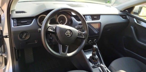 Skoda Octavia 1.5 TSI DSG