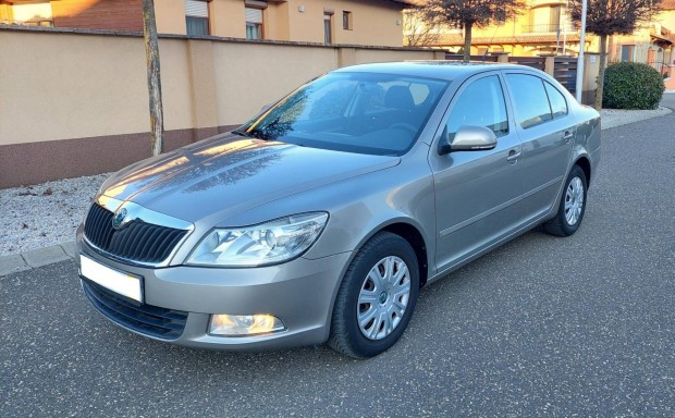 Skoda Octavia 1.6 Ambiente