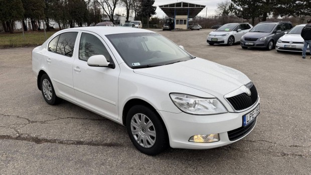 Skoda Octavia 1.6 Ambiente Alkalmi Vtel. Kevs...