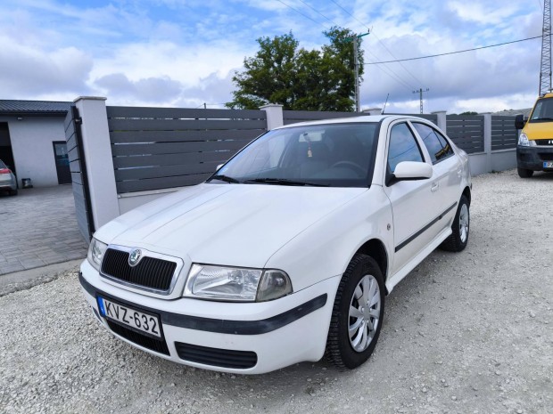 Skoda Octavia 1.6 Ambiente Jéghideg klíma! Akci...