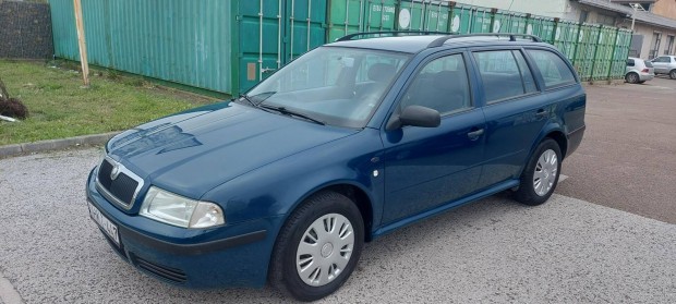 Skoda Octavia 1.6 Ambiente Kimagaslan Szp LL...