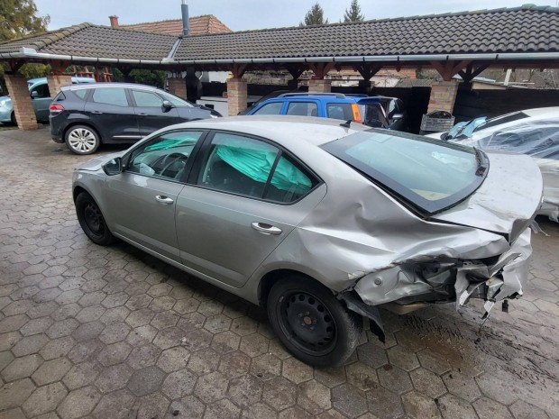 Skoda Octavia 1.6 CR TDI Ambition Indul!