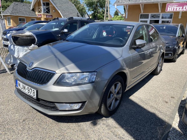 Skoda Octavia 1.6 CR TDI Elegance DPF Magyar! E...